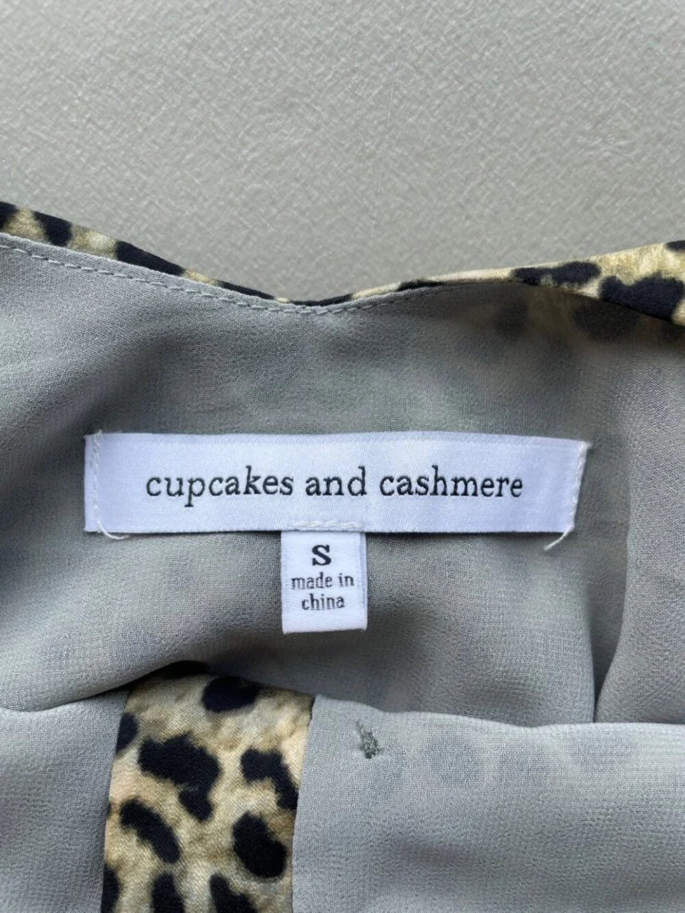 Cupcakes And Cashmere Jordane Cami Top Small Leopard Print Sleeveless Camisole